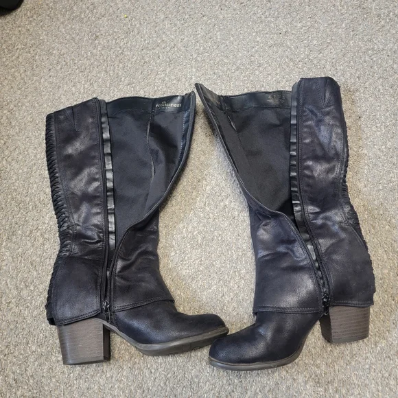 Fergalicious Black Heeled Boots - Picture 7 of 11